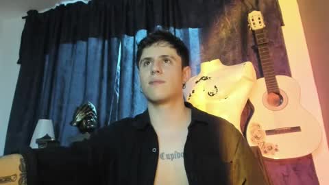 antonnello_ online show from September 2025 10:54:01 PM