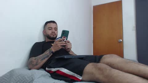 antony_smithh online show from February 2025 09:37:02 PM