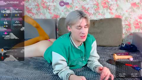 Snapshot of antonylewis chatting on January 2025 11:09:01 PM YummyTony online show from January 2025 11:09:01 PM