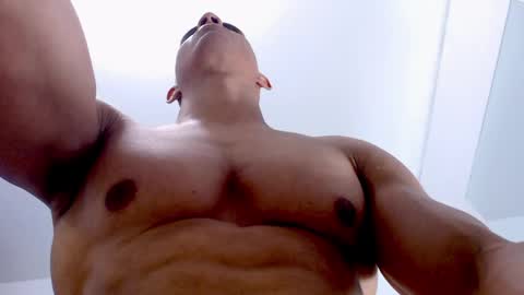 Instagram miguelangel1802  online show from April 2026 02:39:02 AM