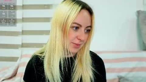 Antonia online show from July 2026 11:33:01 PM
