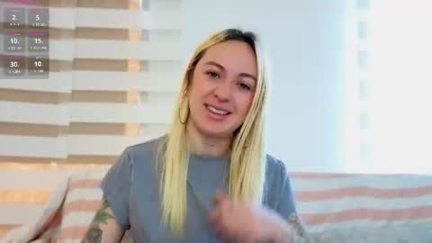 Antonia online show from July 2026 01:06:02 PM