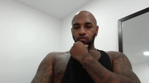 antwanblack11 online show from December 2024 03:05:01 PM