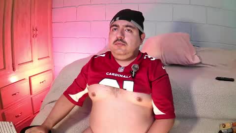 AnuarFox online show from September 2025 09:56:01 AM