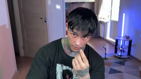 Tom online show from March 2026 06:50:02 AM