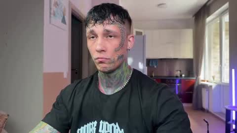 Tom online show from April 2026 08:33:02 AM