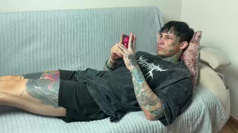 Tom online show from May 2026 08:21:02 AM