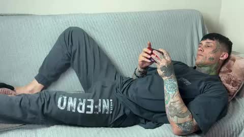 Tom online show from May 2026 09:06:01 AM