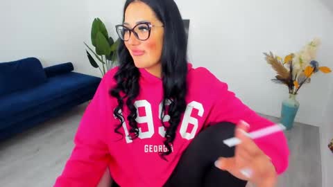 Anya online show from March 2026 05:12:02 AM