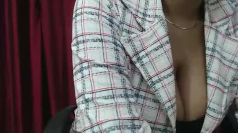 anya kapoor no face online show from December 2025 05:20:01 PM