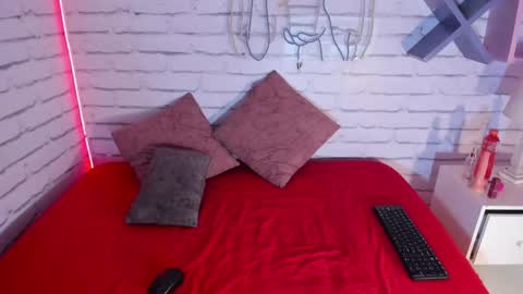 anya_shaffer online show from June 2026 01:18:01 AM
