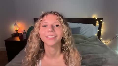 Anya online show from July 2026 10:05:01 PM