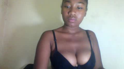 anyah_love online show from July 2026 05:04:01 PM