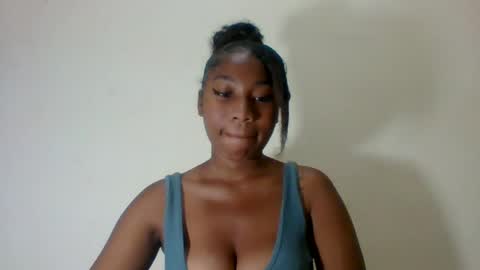 anyah_love online show from July 2026 01:15:01 PM