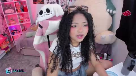 Any online show from October 2025 11:56:02 PM