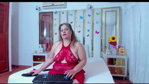 Anyela  online show from October 2025 02:34:02 AM