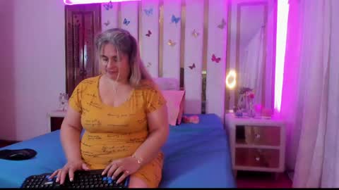 Anyela  online show from May 2026 03:47:02 AM