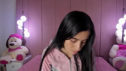 Snapshot of anyelii_hot chatting on February 2026 07:11:01 PM anyelii_hot online show from February 2026 07:11:01 PM