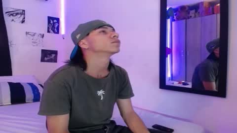 Snapshot of anyelo_sexyhot chatting on January 2026 03:11:02 AM anyelo_sexyhot online show from January 2026 03:11:02 AM