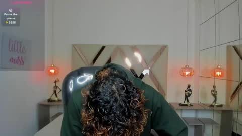 anyelotwink online show from April 2026 04:21:01 AM