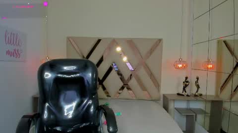 anyelotwink online show from June 2026 04:26:02 AM