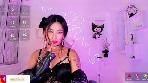 anyeluz_z online show from February 2025 07:41:01 PM