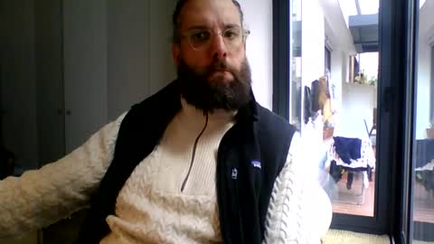 apc_3 online show from February 2026 10:58:02 AM