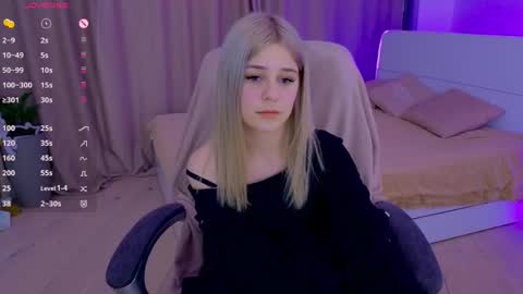 ApheliaStar online show from February 2026 08:50:01 PM