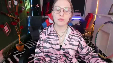 Snapshot of aphexqueen chatting on February 2025 04:14:01 PM APHEX QUEEN online show from February 2025 04:14:01 PM