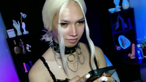 Roman Goddess online show from March 2025 03:04:01 PM