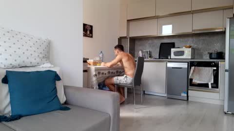 apollobest77 online show from September 2025 10:26:02 AM