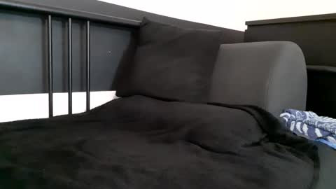 apollobest77 online show from November 2025 03:18:02 PM