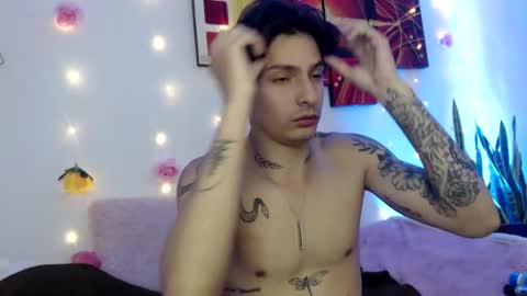 Snapshot of apolo01_ chatting on December 2024 03:43:01 PM Apolo online show from December 2024 03:43:01 PM