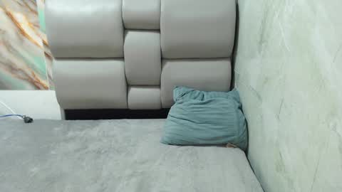 Snapshot of apolo01_ chatting on September 2025 06:35:02 PM Apolo online show from September 2025 06:35:02 PM