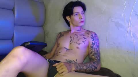 Snapshot of apolo01_ chatting on October 2025 06:48:01 PM Apolo online show from October 2025 06:48:01 PM