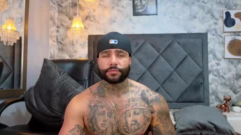 Apolo online show from September 2025 10:10:02 PM