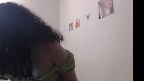 Snapshot of apolosbitch chatting on December 2024 11:47:01 PM Nix online show from December 2024 11:47:01 PM