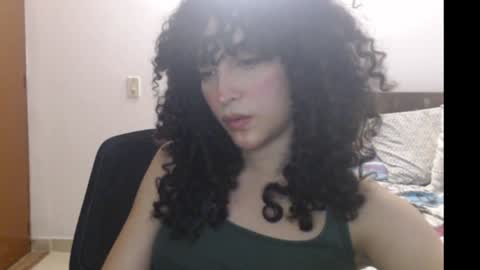 Snapshot of apolosbitch chatting on December 2024 11:03:01 PM Nix online show from December 2024 11:03:01 PM