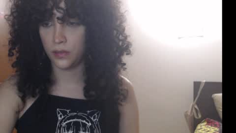 Snapshot of apolosbitch chatting on January 2025 12:06:01 AM Nix online show from January 2025 12:06:01 AM