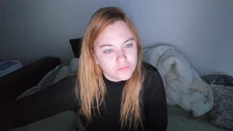 appleyummybuns online show from June 2026 02:12:02 AM