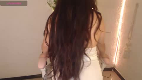 Snapshot of apriil_3 chatting on February 2025 09:26:02 AM Abril Freelance Model online show from February 2025 09:26:02 AM