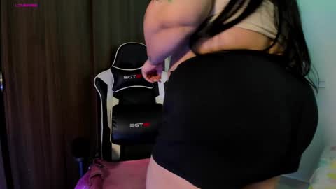 Snapshot of apriilpeach_ chatting on September 2025 10:46:02 PM Maria online show from September 2025 10:46:02 PM