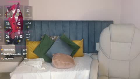 Snapshot of april__bunny chatting on December 2024 10:26:02 PM April Bunny online show from December 2024 10:26:02 PM