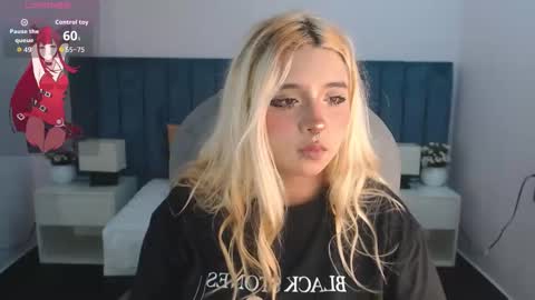 Snapshot of april__bunny chatting on November 2025 08:31:01 PM April Bunny online show from November 2025 08:31:01 PM