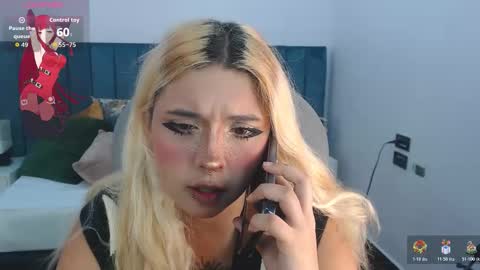 Snapshot of april__bunny chatting on December 2025 10:26:02 PM April Bunny online show from December 2025 10:26:02 PM