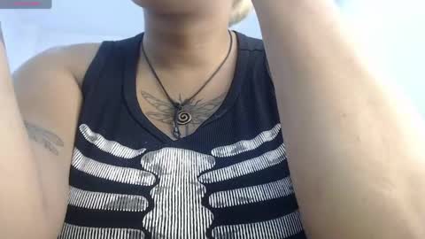 Snapshot of april__bunny chatting on May 2026 03:19:01 PM April Bunny online show from May 2026 03:19:01 PM