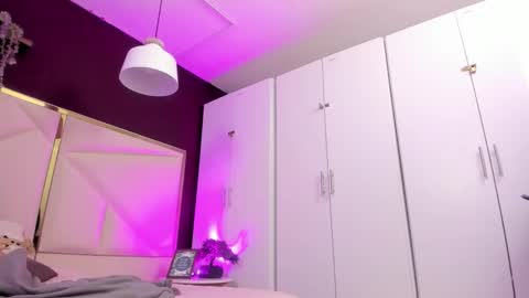 April online show from September 2025 12:21:02 PM