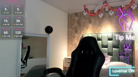  April  online show from October 2025 11:25:01 AM