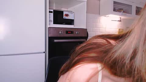 April online show from December 2024 10:40:01 PM