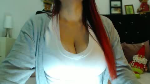 Snapshot of april_harrys chatting on December 2024 09:36:02 PM April online show from December 2024 09:36:02 PM